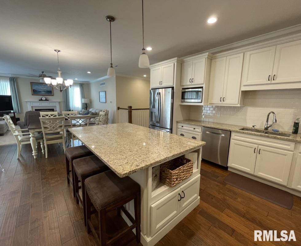 3908 Waterstone Way Springfield, IL 62711 - Photo 4 of 41