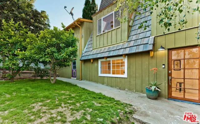 a house view with balcony
