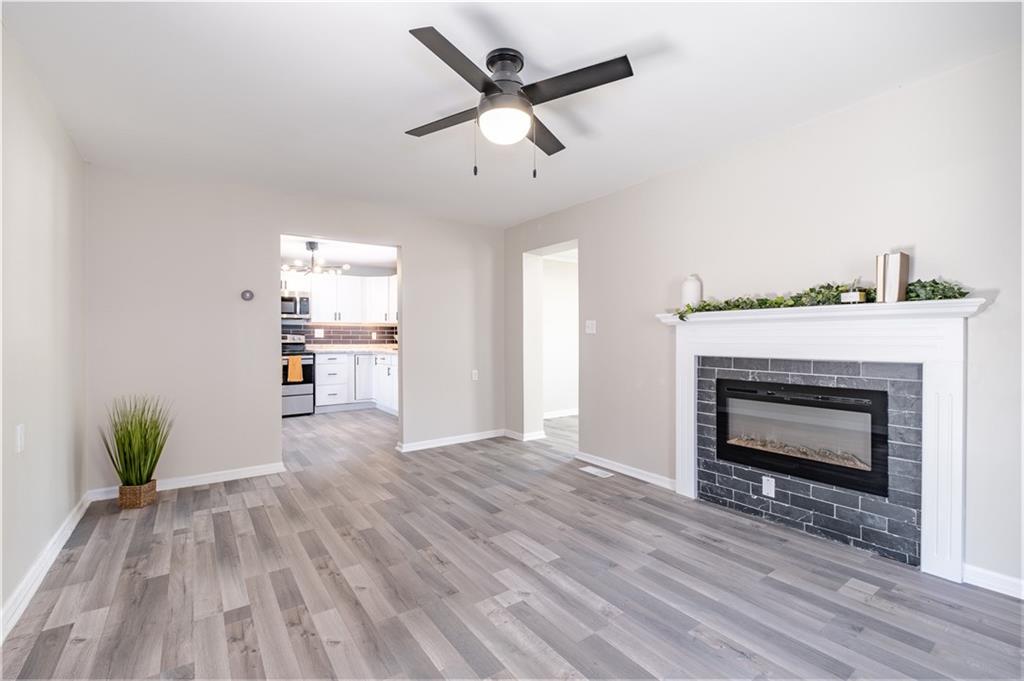 303 Della Road Columbus, IN 47203 - Photo 6 of 18 Gallery Image 6