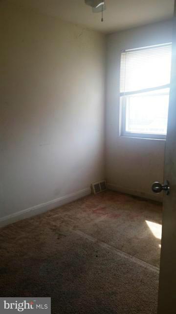 1704 Swansea Road Baltimore, MD 21239 - Photo 3 of 6 Interior (General)