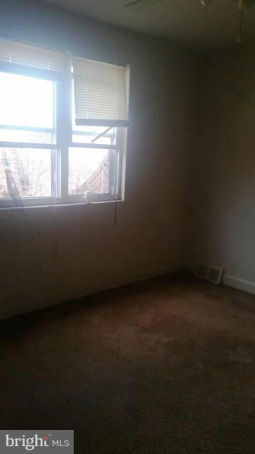 1704 Swansea Road Baltimore, MD 21239 - Photo 5 of 6 Interior (General)