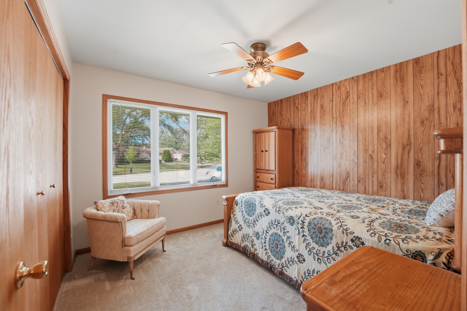 213 Edgeware Road Elk Grove Village, IL 60007 - Photo 22 of 48