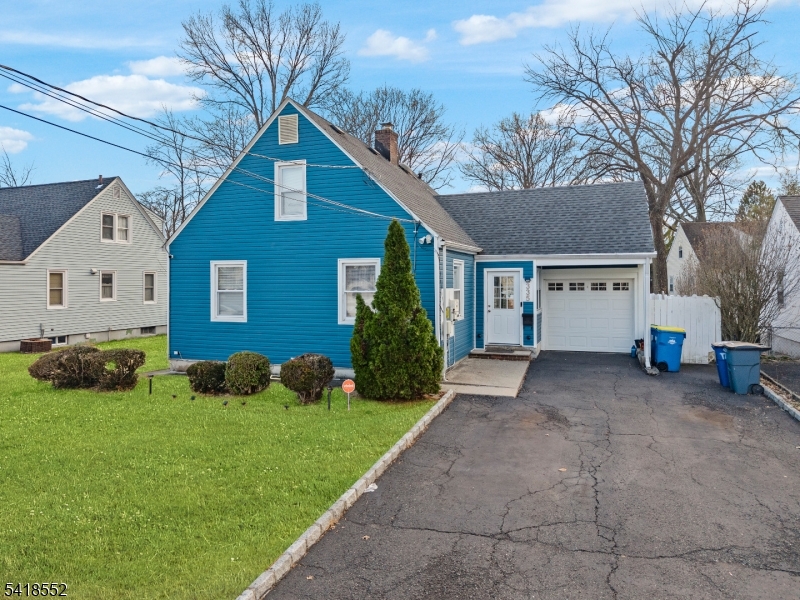 335 Glendale Road North Plainfield, NJ 07063 - Photo 1 of 39