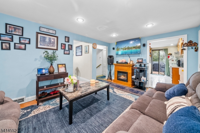 335 Glendale Road North Plainfield, NJ 07063 - Photo 14 of 39