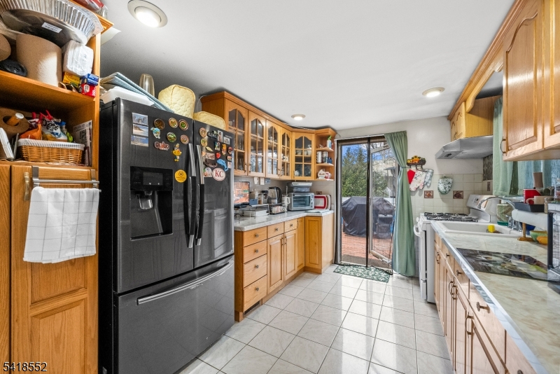 335 Glendale Road North Plainfield, NJ 07063 - Photo 16 of 39