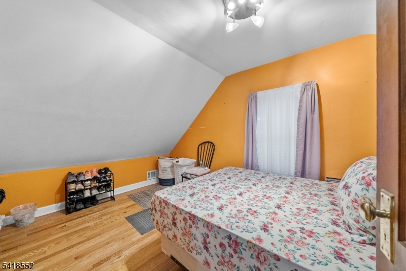 335 Glendale Road North Plainfield, NJ 07063 - Photo 24 of 39