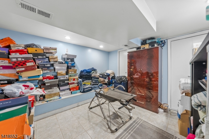 335 Glendale Road North Plainfield, NJ 07063 - Photo 28 of 39