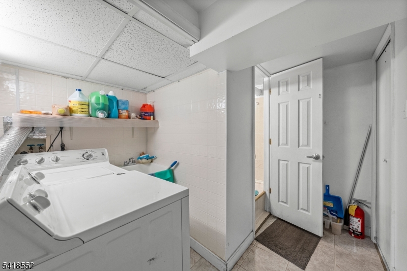 335 Glendale Road North Plainfield, NJ 07063 - Photo 31 of 39