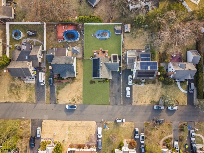 335 Glendale Road North Plainfield, NJ 07063 - Photo 6 of 39