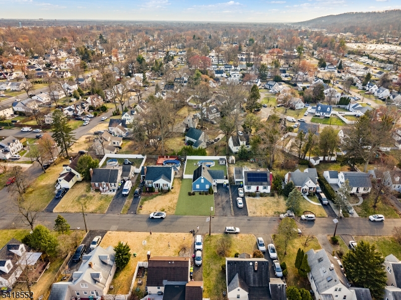 335 Glendale Road North Plainfield, NJ 07063 - Photo 7 of 39