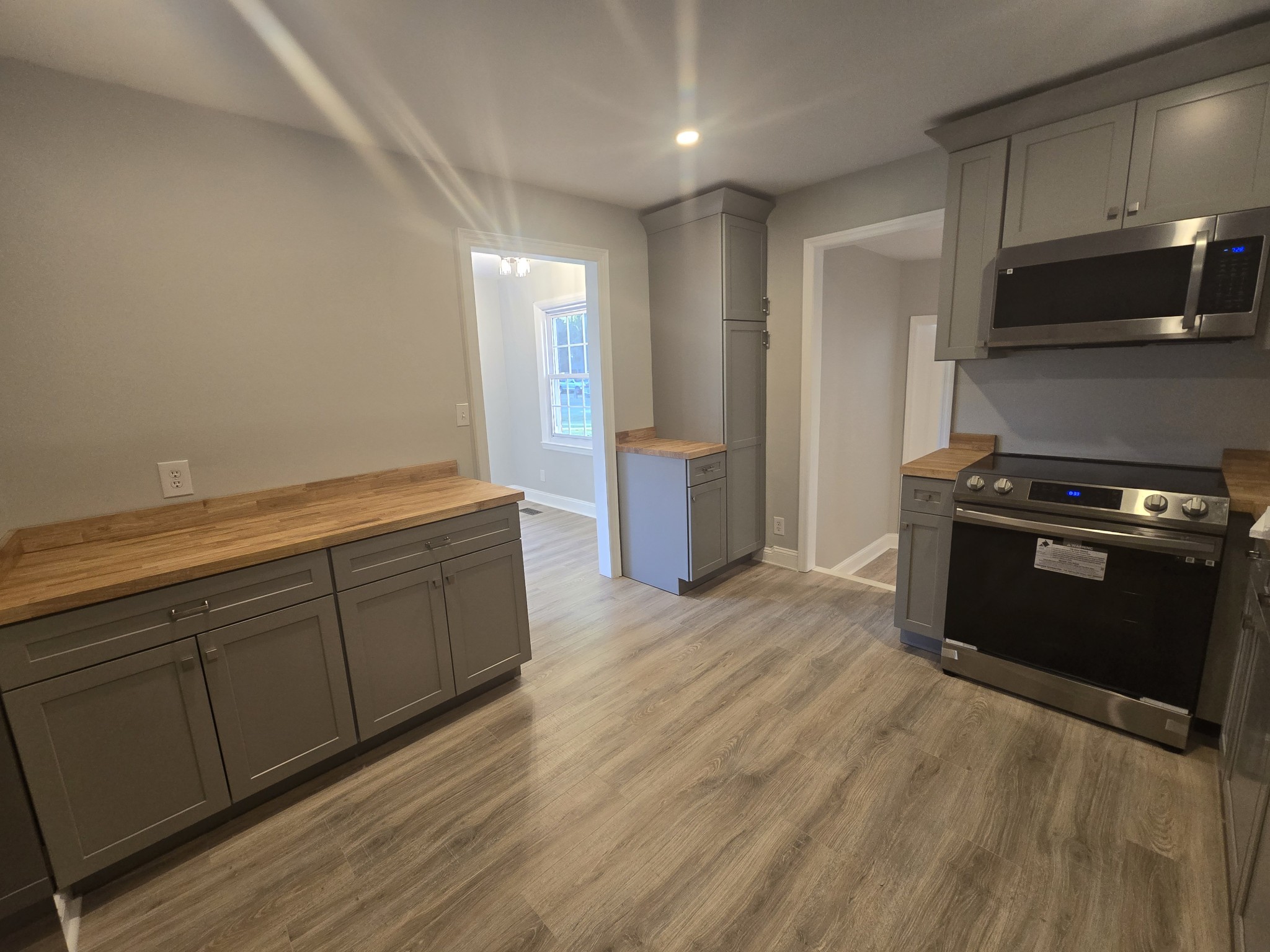 704 Davis Street Tullahoma, TN 37388 - Photo 7 of 26 Gallery Image 7