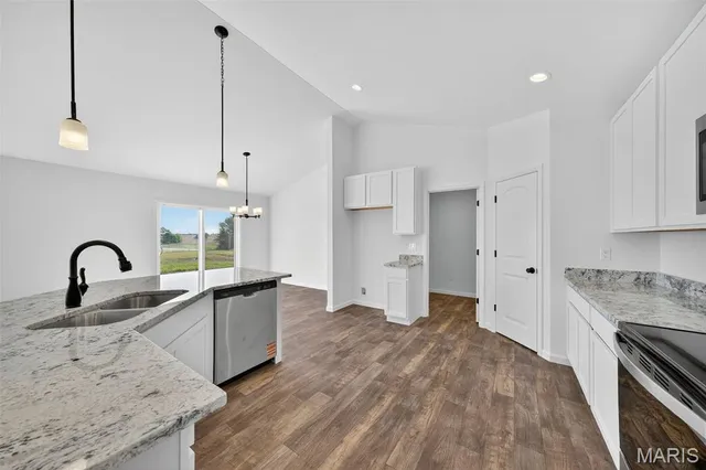 $449,000 | 104 Tickridge Road, Silex, MO 63377