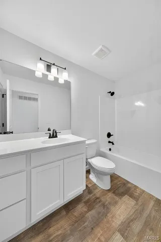 $449,000 | 104 Tickridge Road, Silex, MO 63377