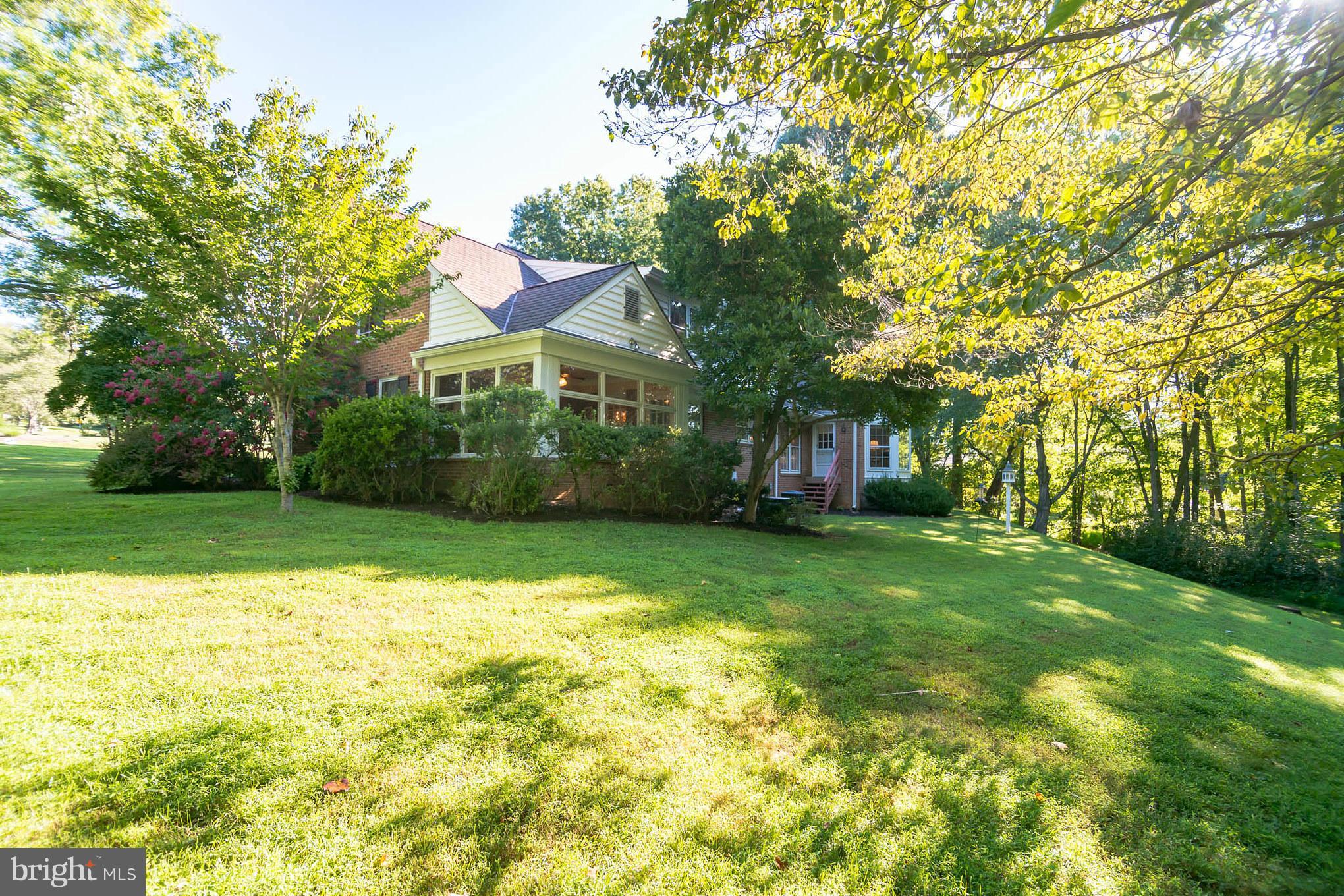 1034 Walker Mill Road Great Falls, VA 22066 - Photo 5 of 30 Exterior (Front)