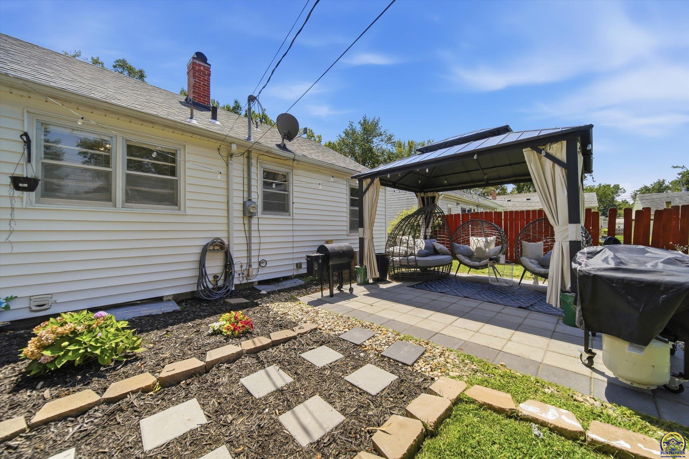 623 Southwest High Avenue Topeka, KS 66606 - Photo 29 of 30