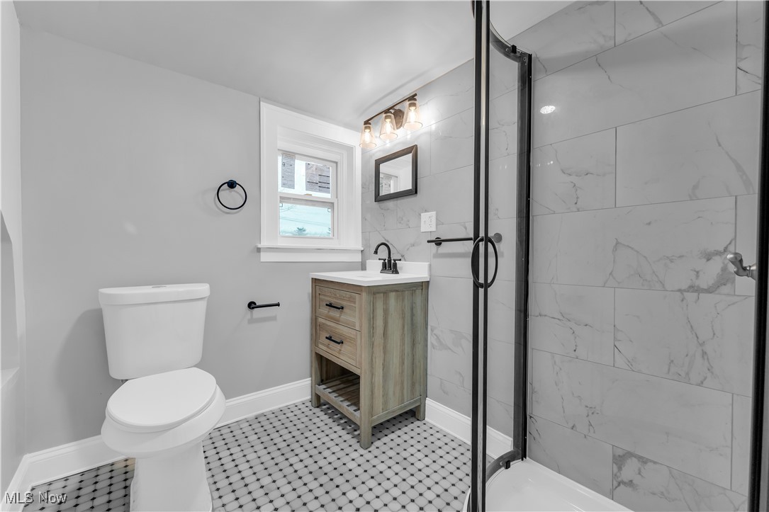3295 Yorkshire Road Cleveland Heights, OH 44118 - Photo 24 of 49