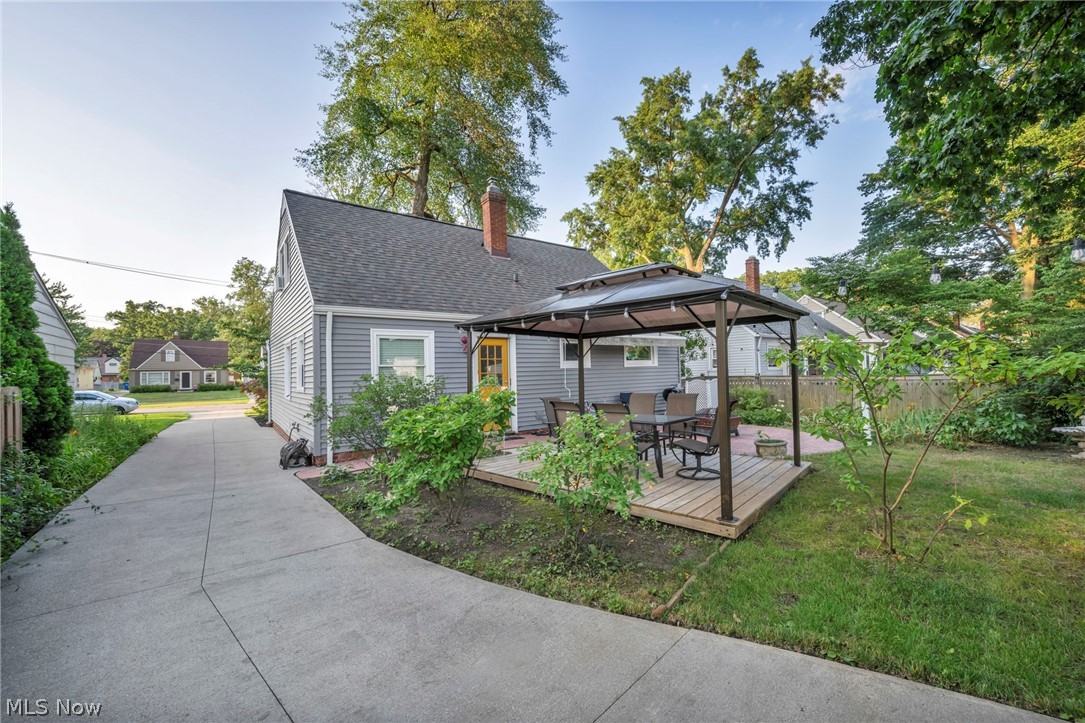 24005 Knickerbocker Road Bay Village, OH 44140 - Photo 21 of 22 Gallery Image 21