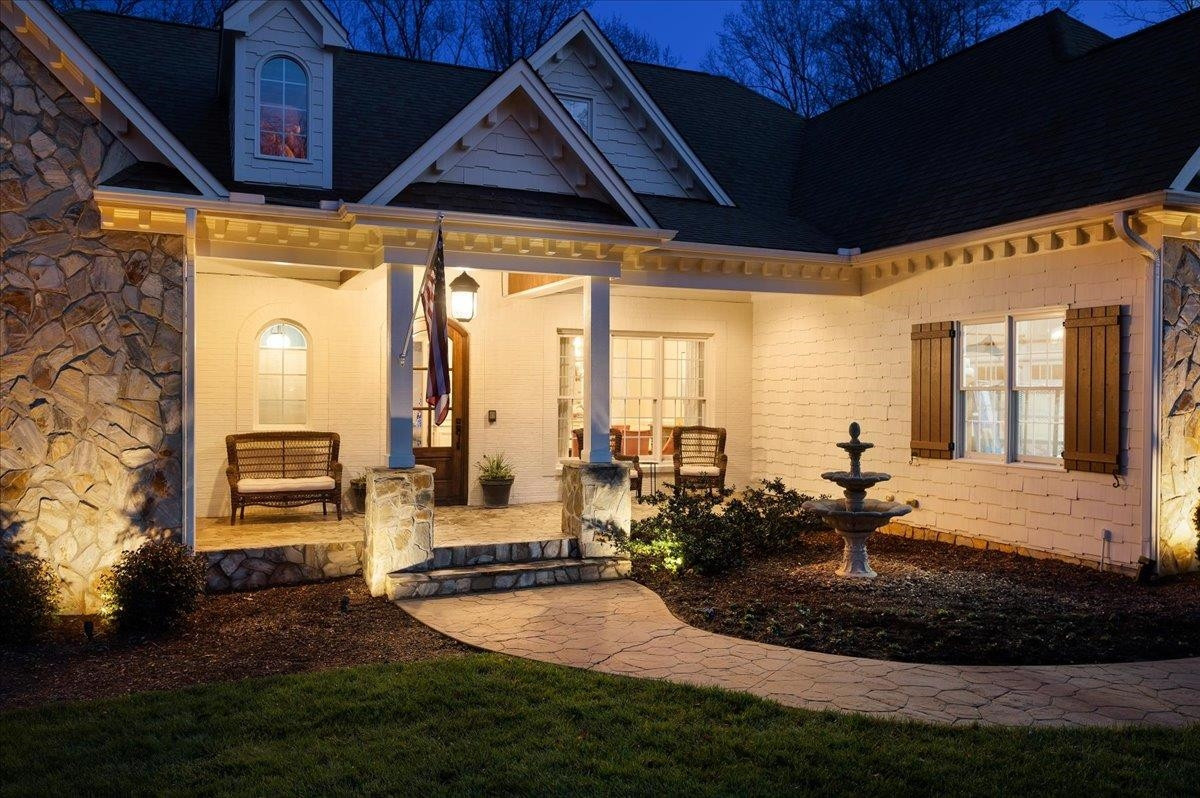 2509 Hunters Meadow Lane Raleigh, NC 27606 - Photo 5 of 55 Photo 5