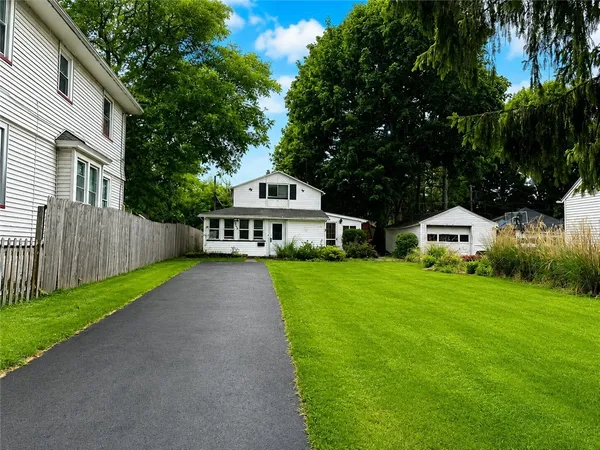 $85,000 | 313 McNaughton Street, Rochester, NY 14606