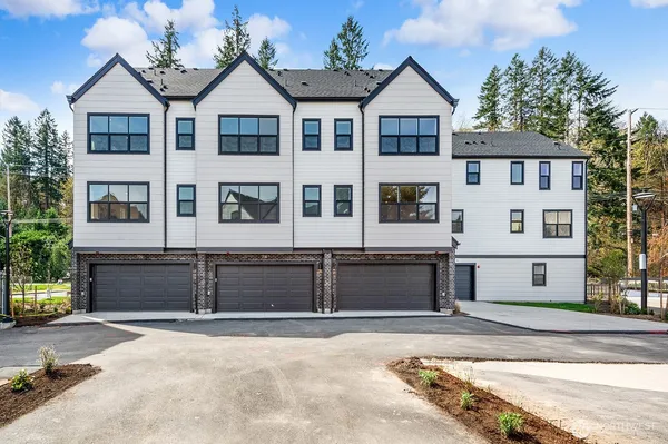 $1,154,950 | 720 Newport Way Northwest, Issaquah, WA 98027