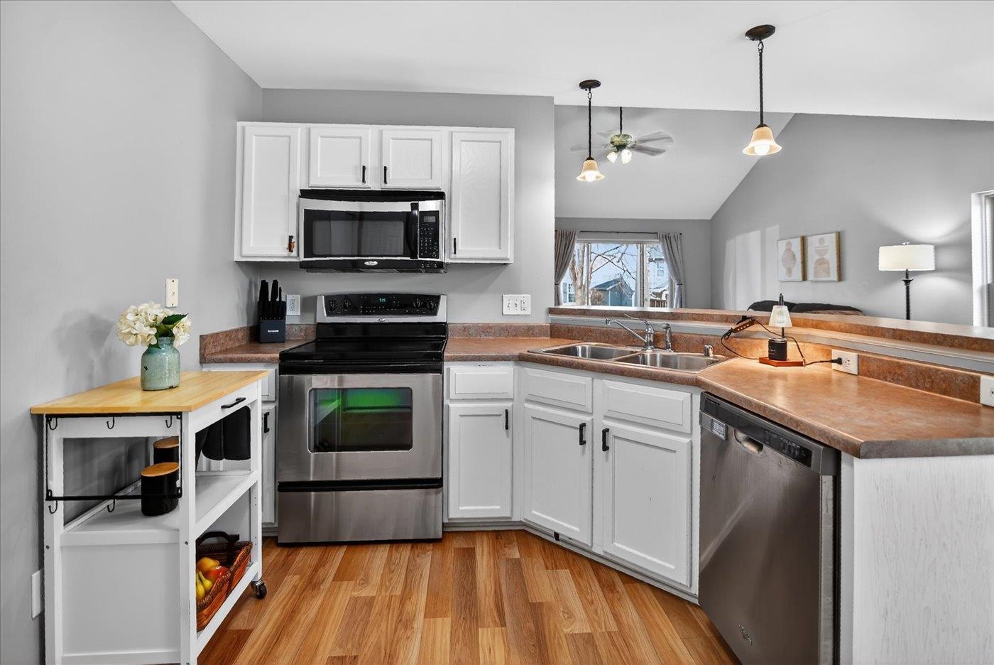 617 Orion Trail Madison, WI 53718 - Photo 16 of 59