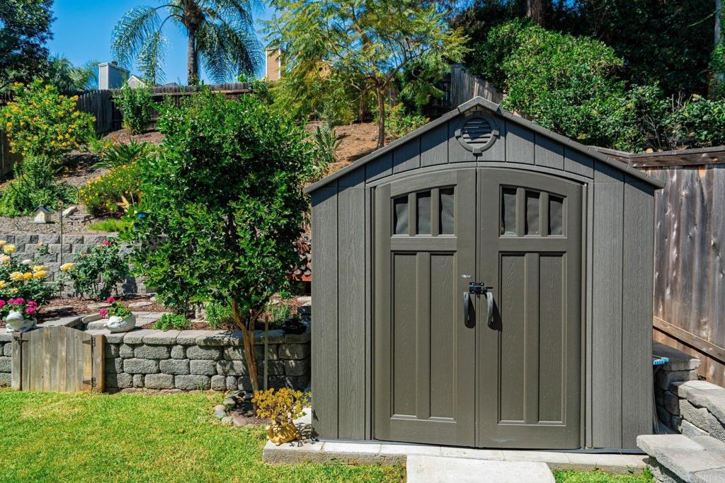 1855 Corte Segundo Oceanside, CA 92056 - Photo 33 of 42