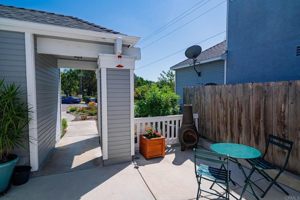 1855 Corte Segundo Oceanside, CA 92056 - Photo 5 of 42