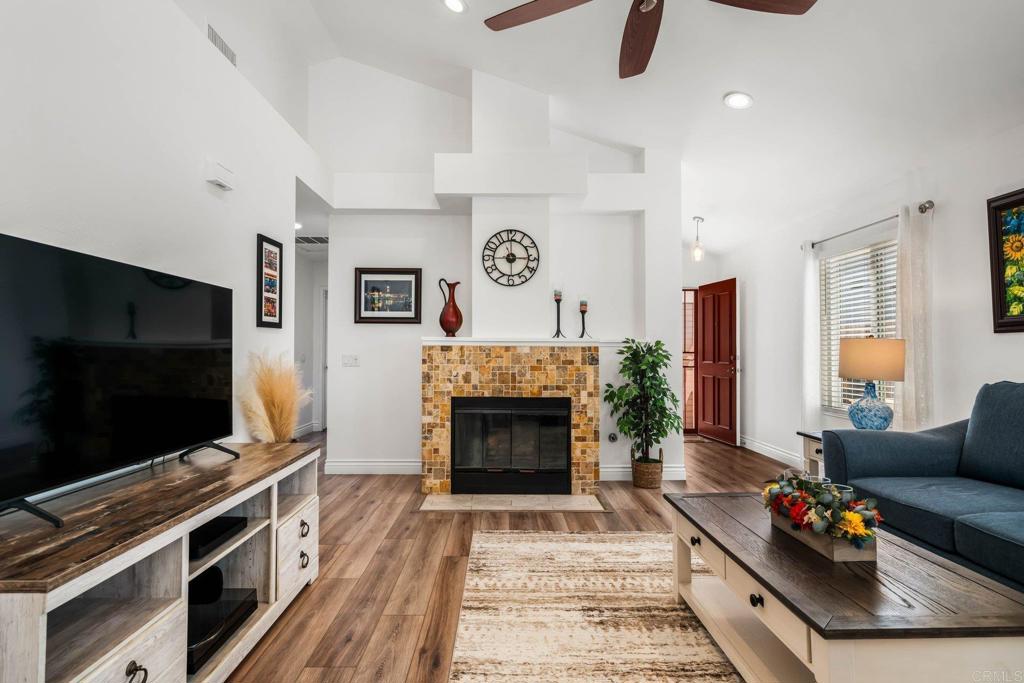 1855 Corte Segundo Oceanside, CA 92056 - Photo 8 of 42