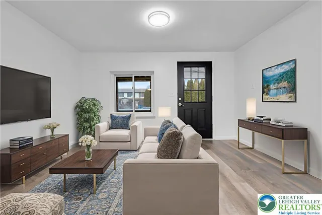 $259,900 | 1514 Cedar Street, Northampton, PA 18067