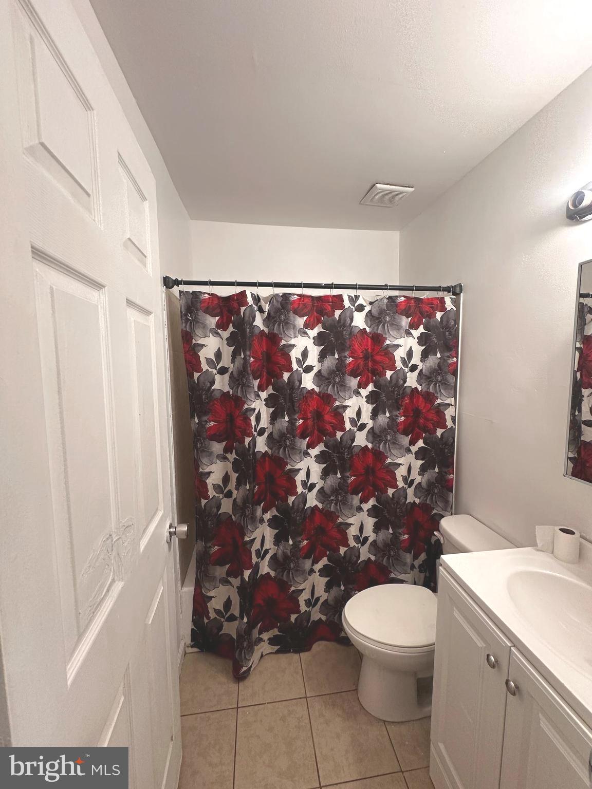 25 Murray Street Trenton, NJ 08618 - Photo 13 of 17