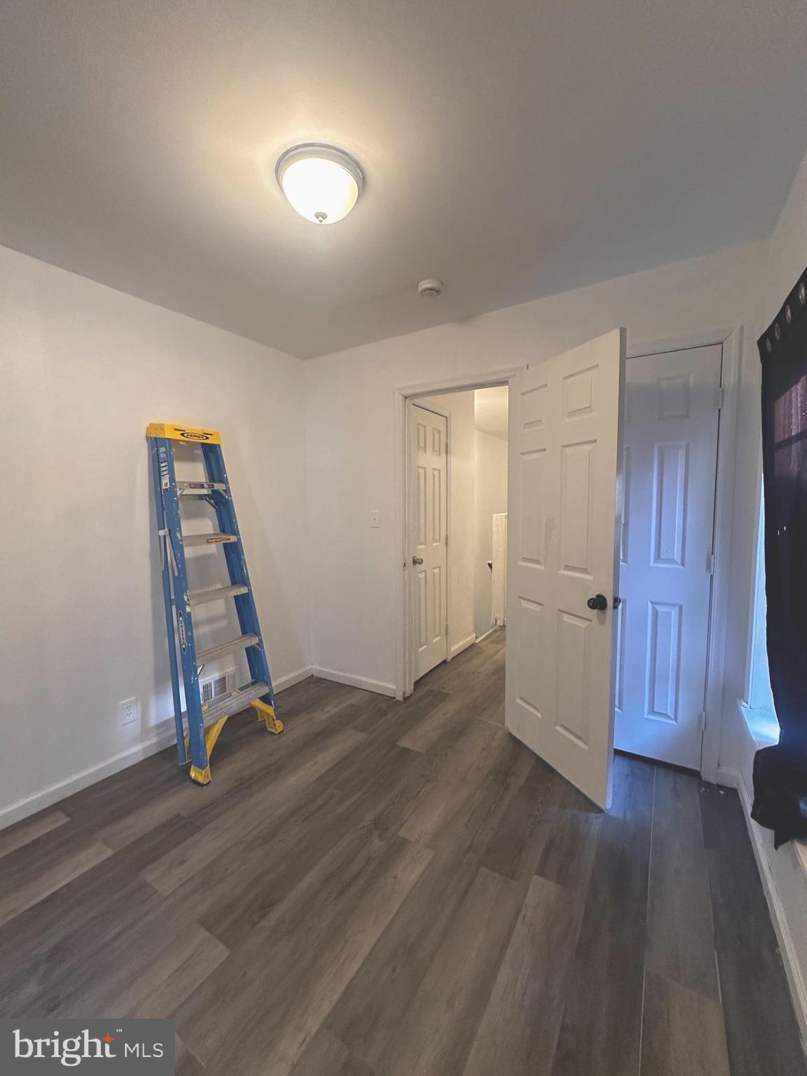 25 Murray Street Trenton, NJ 08618 - Photo 10 of 17