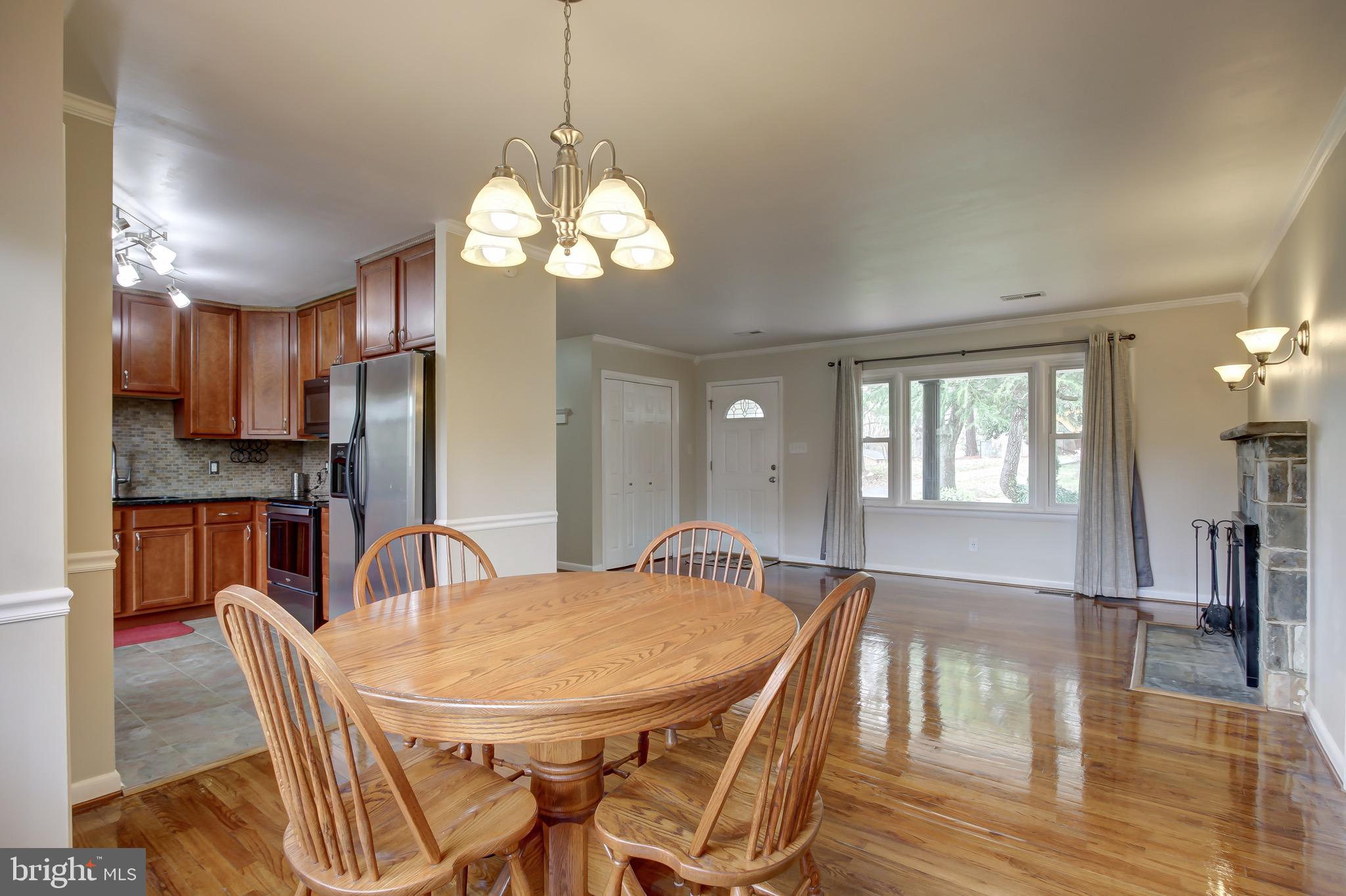 586 Truslow Road Fredericksburg, VA 22406 - Photo 12 of 33 Gallery Image 12