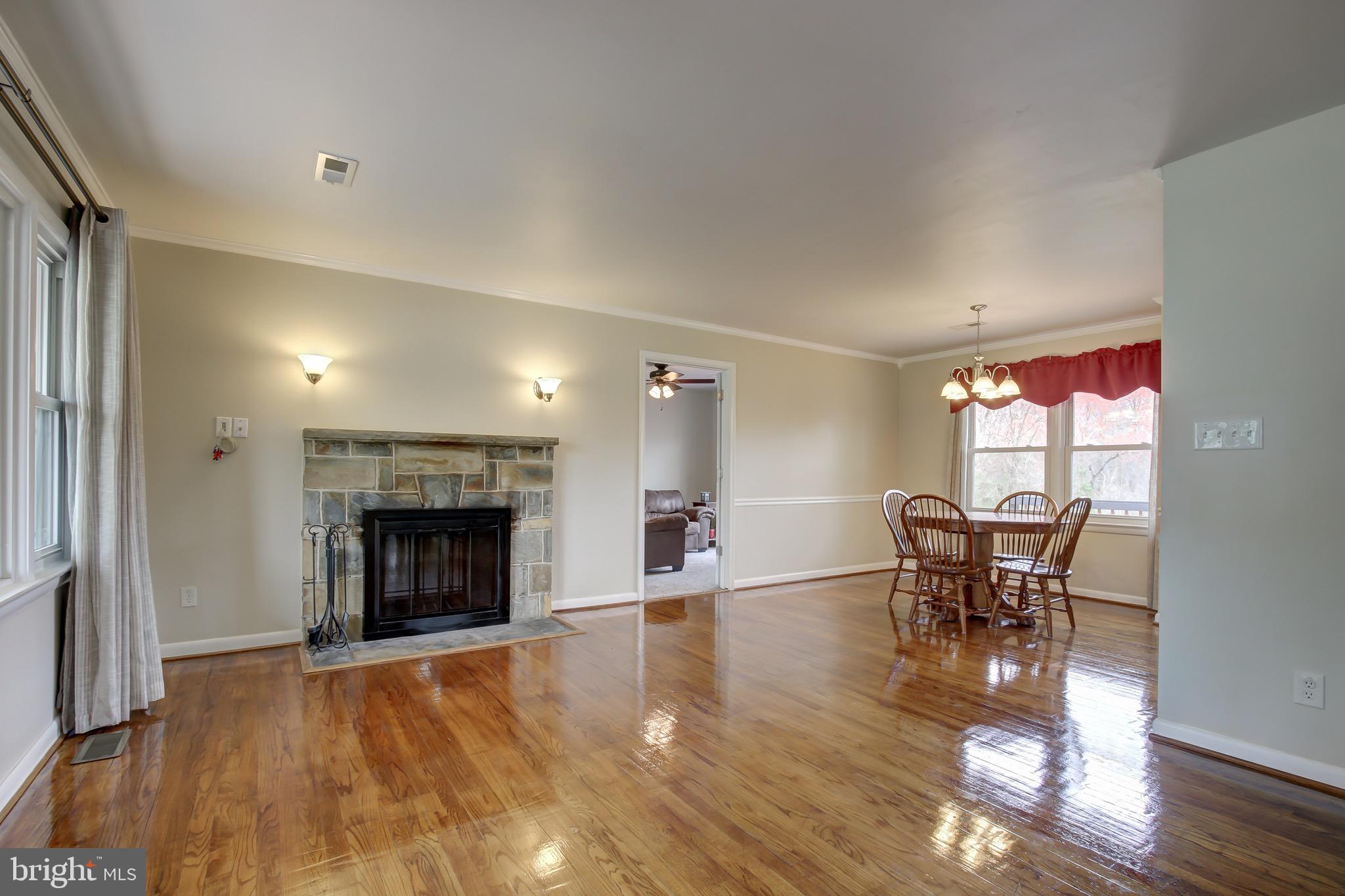 586 Truslow Road Fredericksburg, VA 22406 - Photo 10 of 33 Gallery Image 10