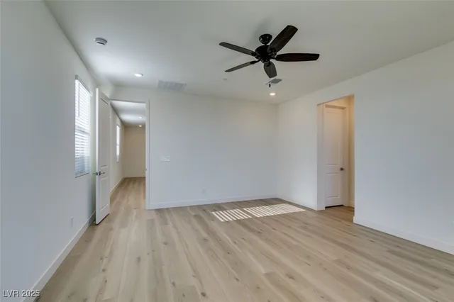 $3,950 | 568 Clover Bar Lane, Las Vegas, NV 89138