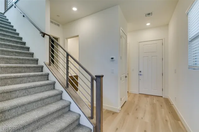 $3,950 | 568 Clover Bar Lane, Las Vegas, NV 89138