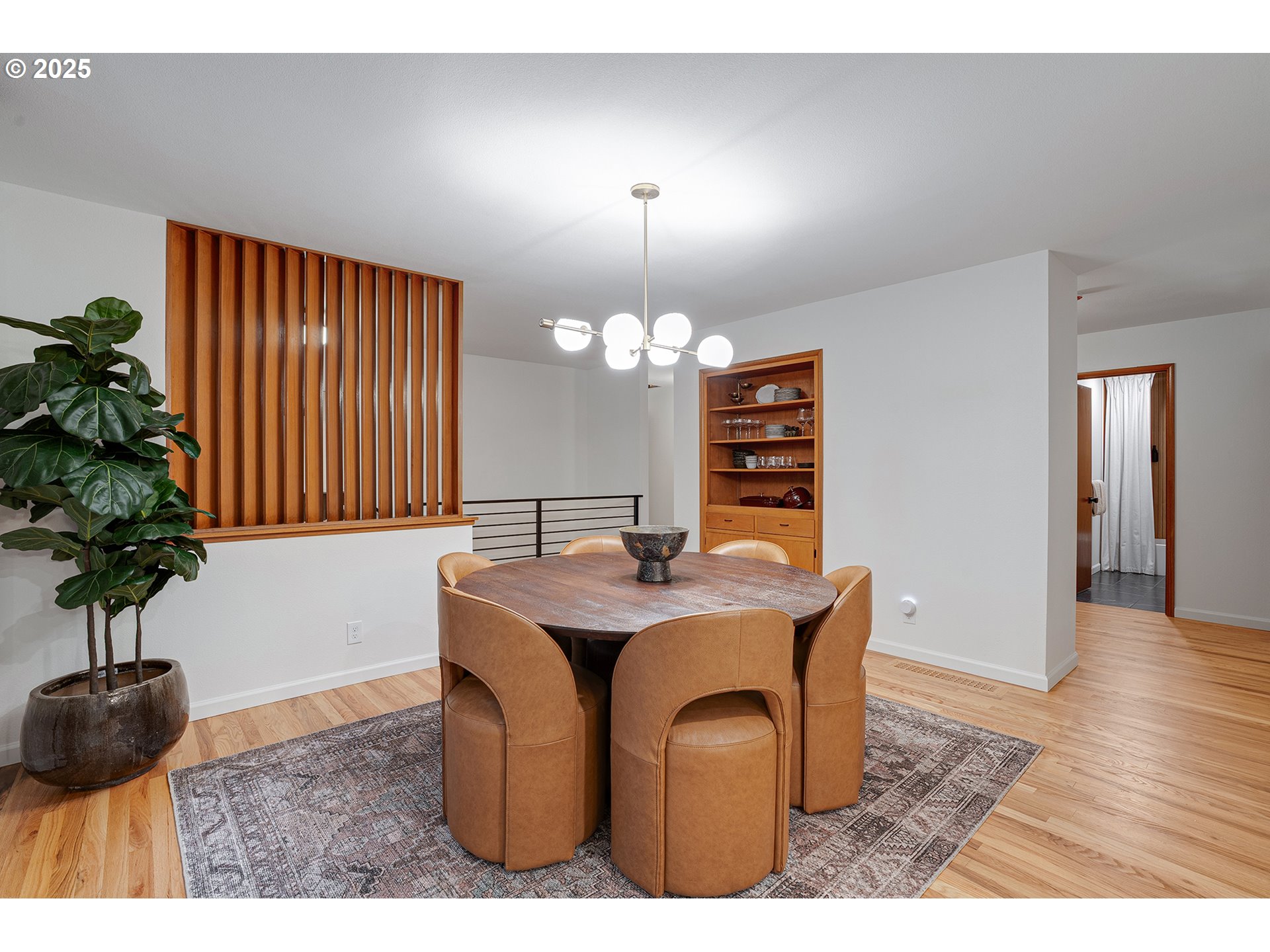 8475 Southwest Canyon Lane Portland, OR 97225 - Photo 15 of 48 Dining Room