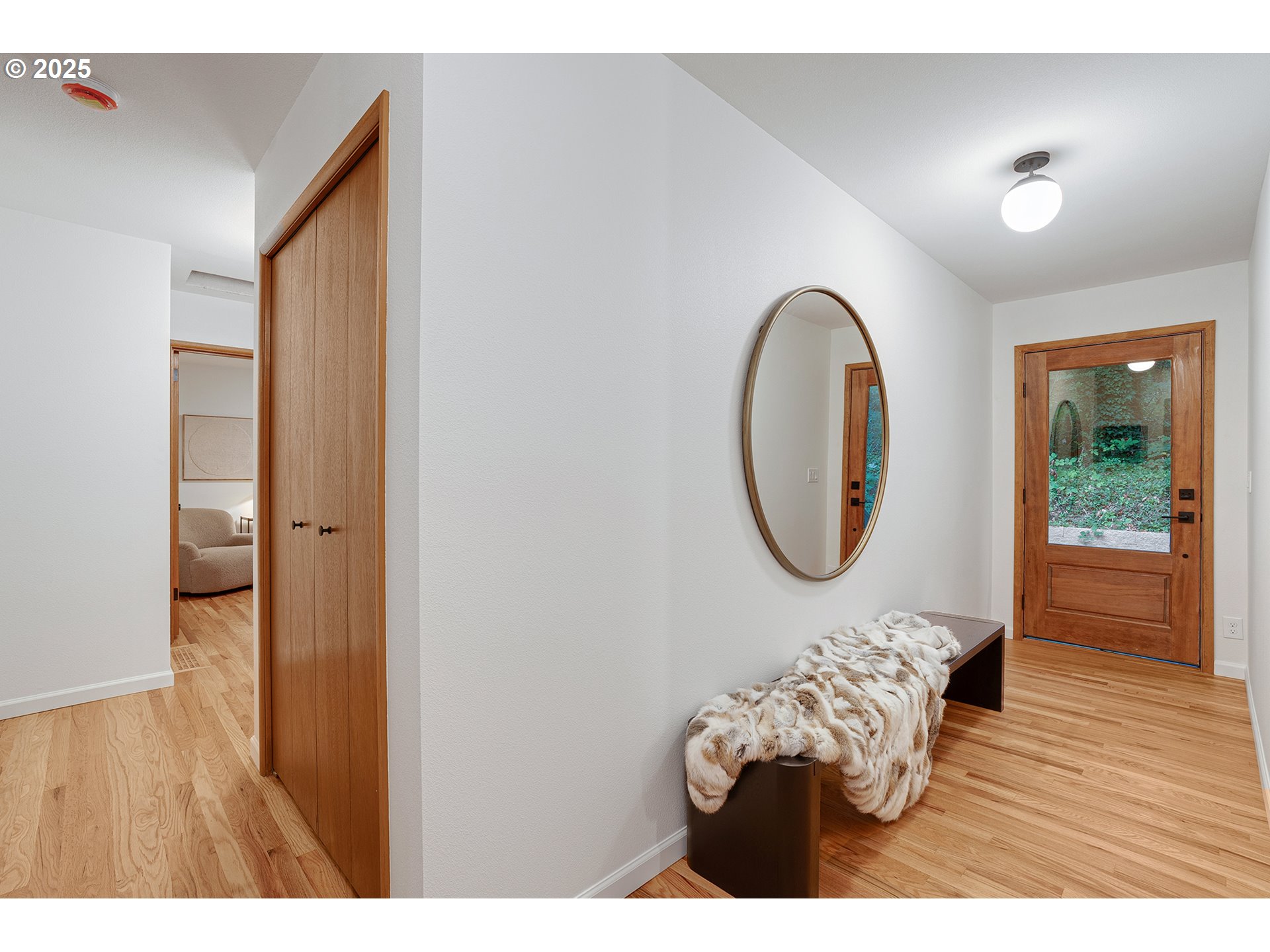 8475 Southwest Canyon Lane Portland, OR 97225 - Photo 23 of 48 Property Entrance