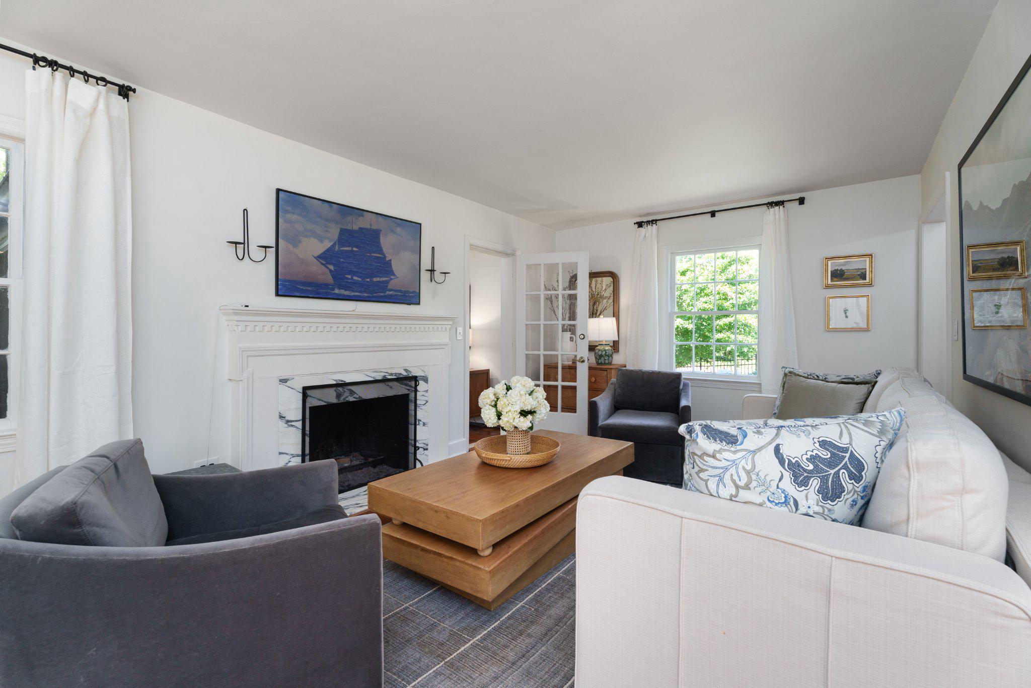 528 Mercer Road Princeton, NJ 08540 - Photo 6 of 43 Living room
