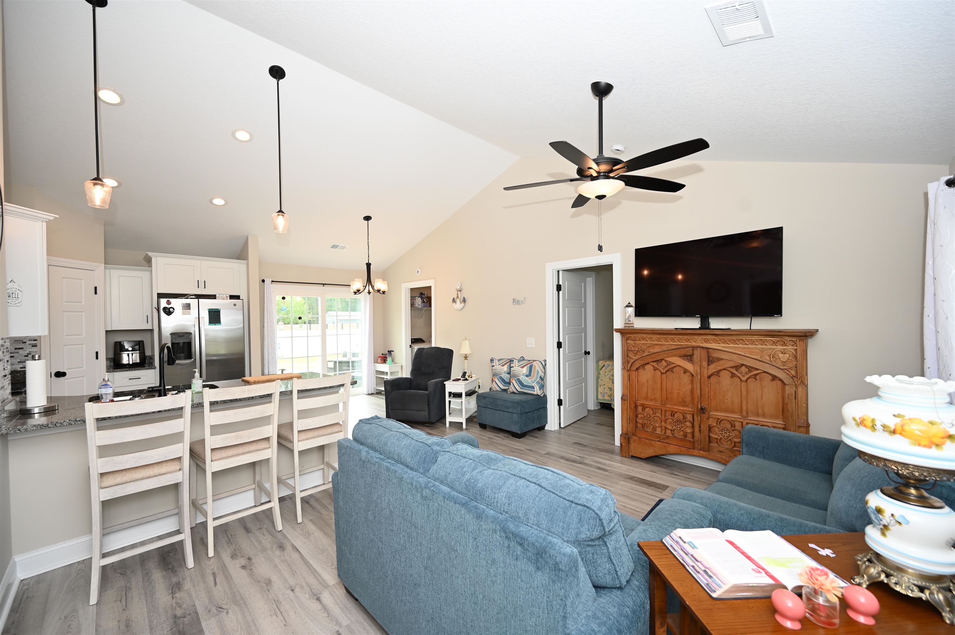 1015 South S Highway Loris, SC 29569 - Photo 2 of 27