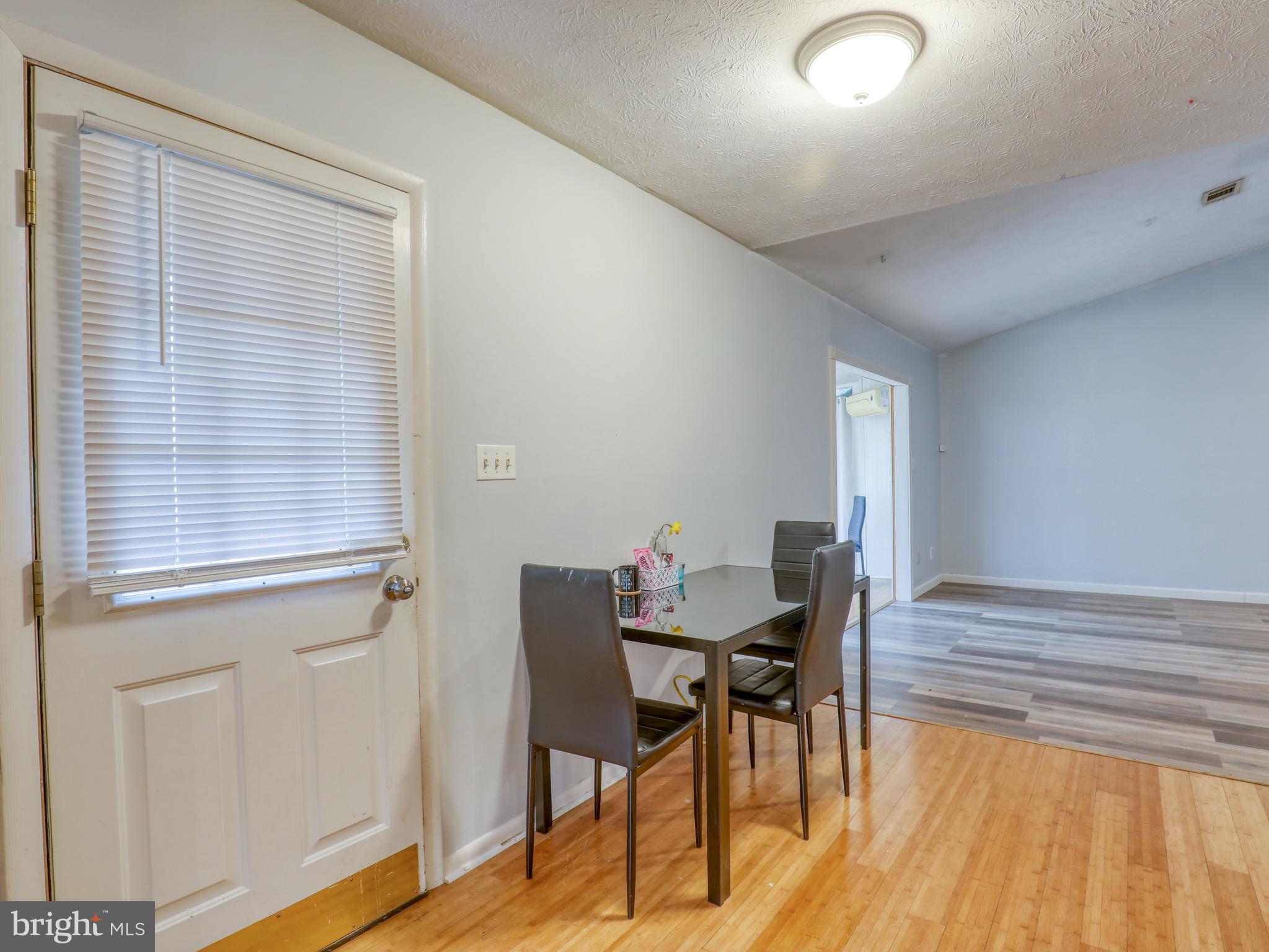137 Holiday Road Cross Junction, VA 22625 - Photo 11 of 42