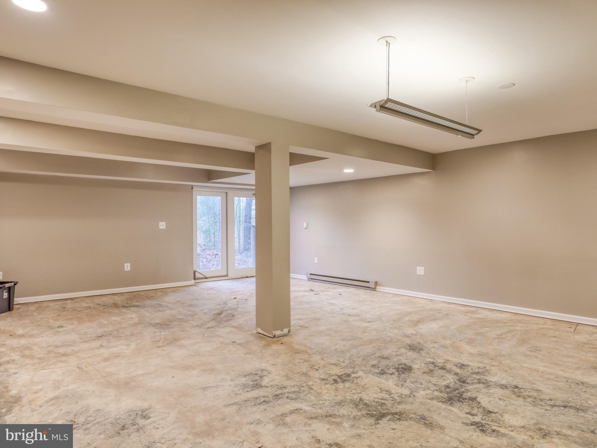 137 Holiday Road Cross Junction, VA 22625 - Photo 27 of 42 Unfinished basement