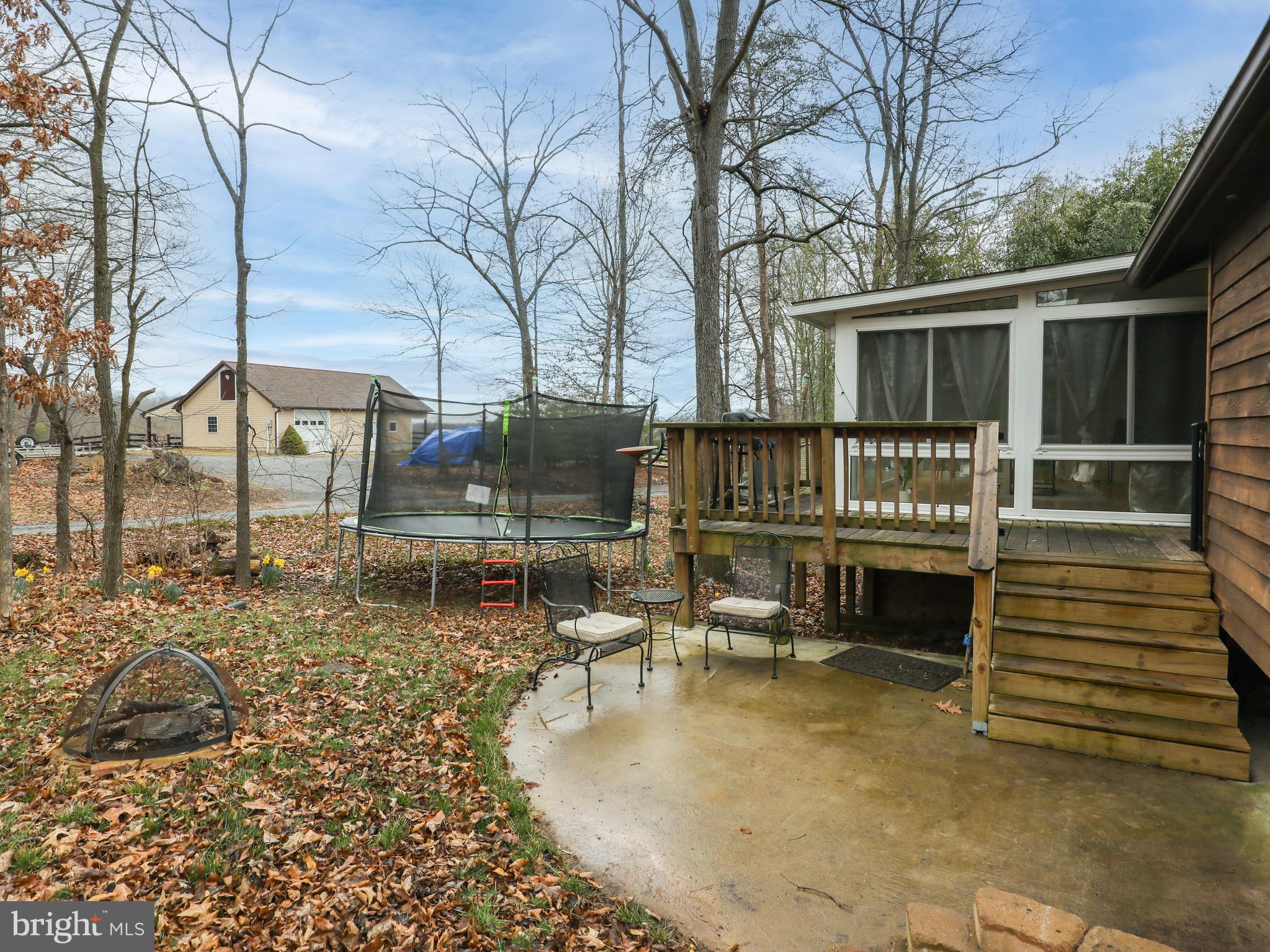 137 Holiday Road Cross Junction, VA 22625 - Photo 31 of 42 Patio for entertainment