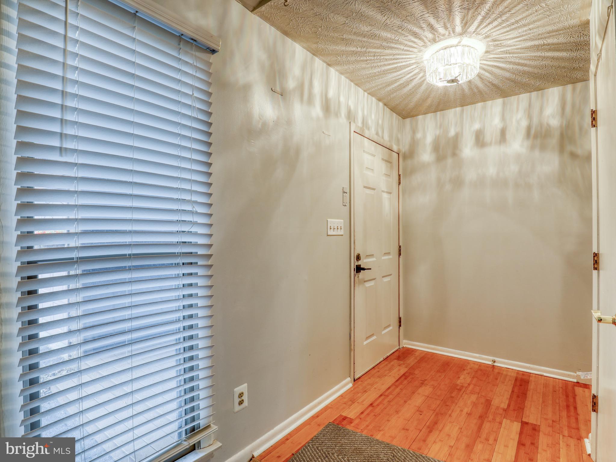 137 Holiday Road Cross Junction, VA 22625 - Photo 4 of 42