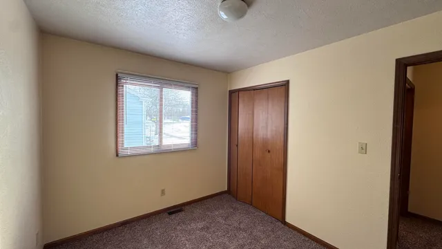 $139,000 | 160 Irwin Street, Unit 18, Brooklyn, MI 49230