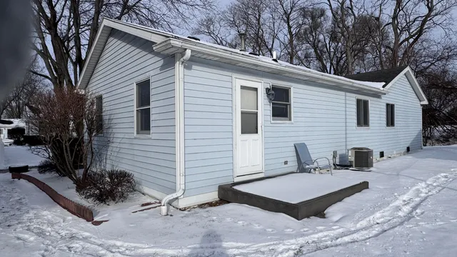 $139,000 | 160 Irwin Street, Unit 18, Brooklyn, MI 49230