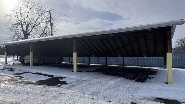 $139,000 | 160 Irwin Street, Unit 18, Brooklyn, MI 49230