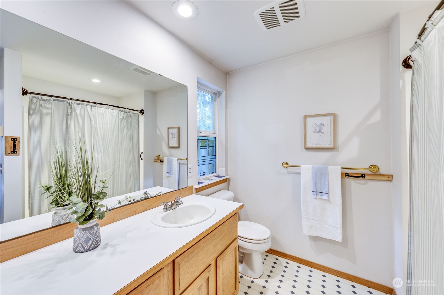 29601 Rash Road Northeast Kingston, WA 98346 - Photo 37 of 40 Gallery Image 37