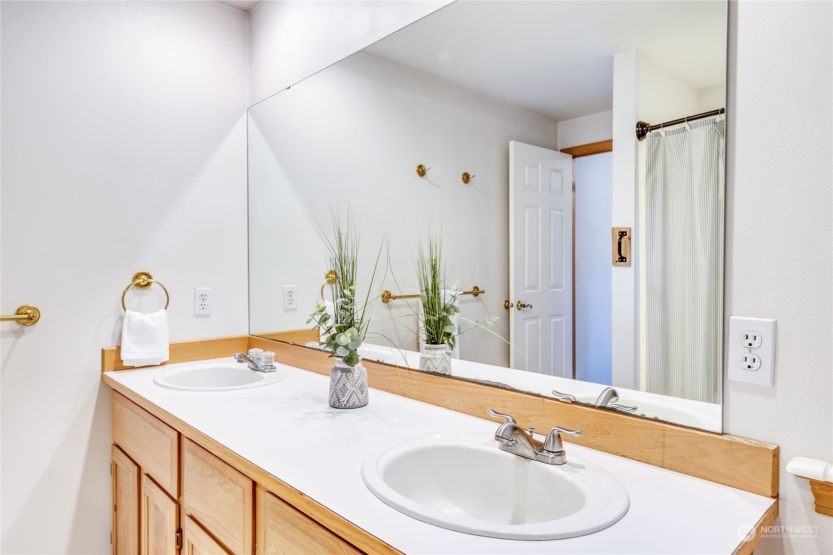 29601 Rash Road Northeast Kingston, WA 98346 - Photo 38 of 40 Gallery Image 38