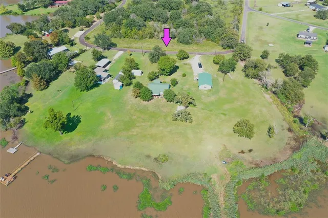 a view of a bathroom