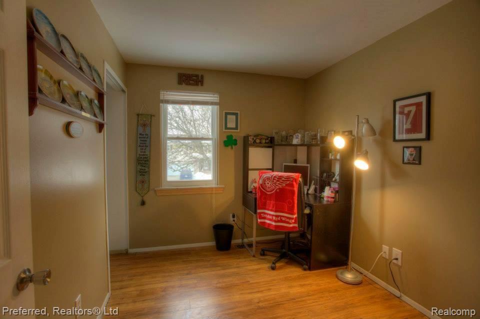 659 Worthington Road Canton, MI 48188 - Photo 22 of 32 1662092_744069805611219_1214702163_n.jpg